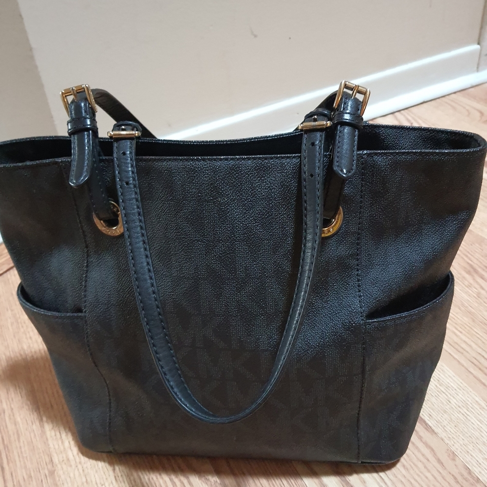 Michael Kors handbag